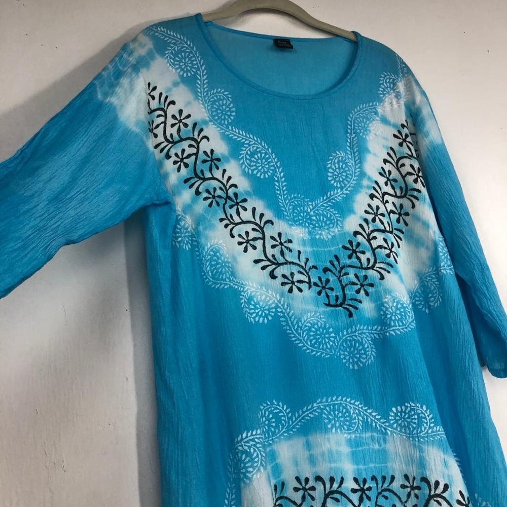 Blue Patterned Women's Top - Picture 10 of 12